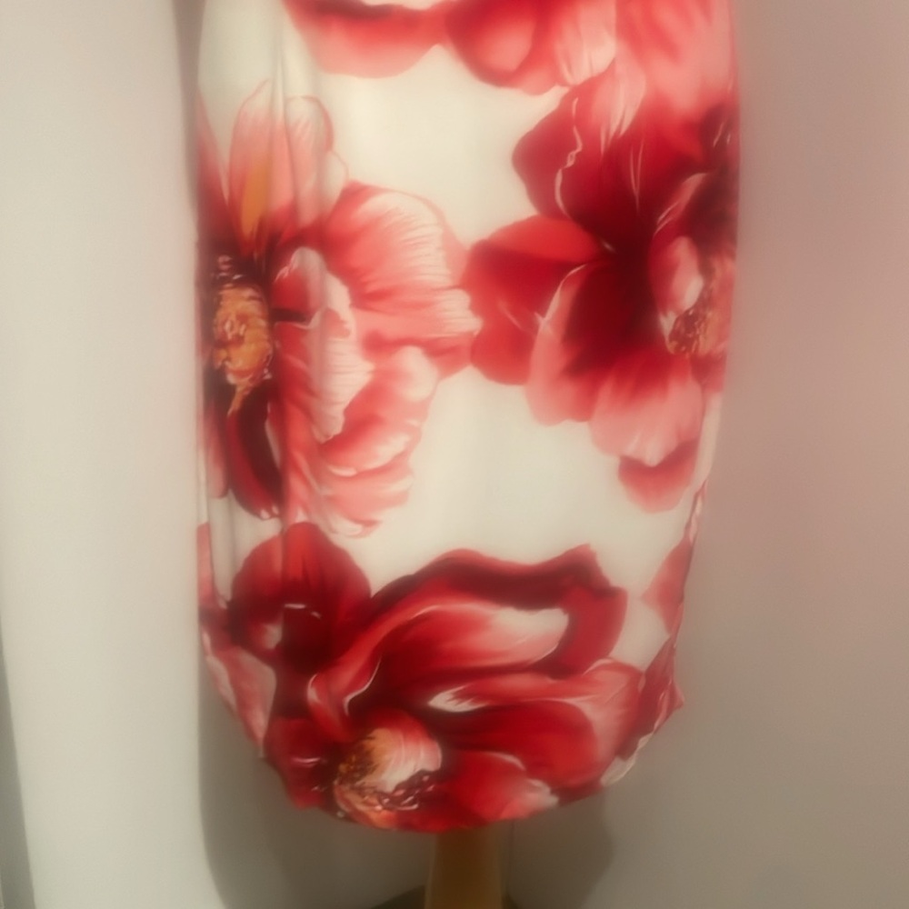 MICA FLORAL SLEEVELESS DRESS - Picture 11 of 11
